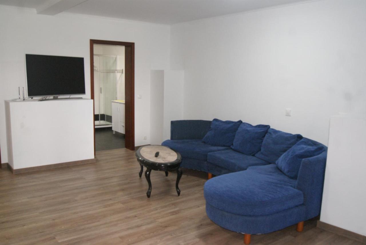 Apartamentos Praia Do Almoxarife Horta  Eksteriør billede