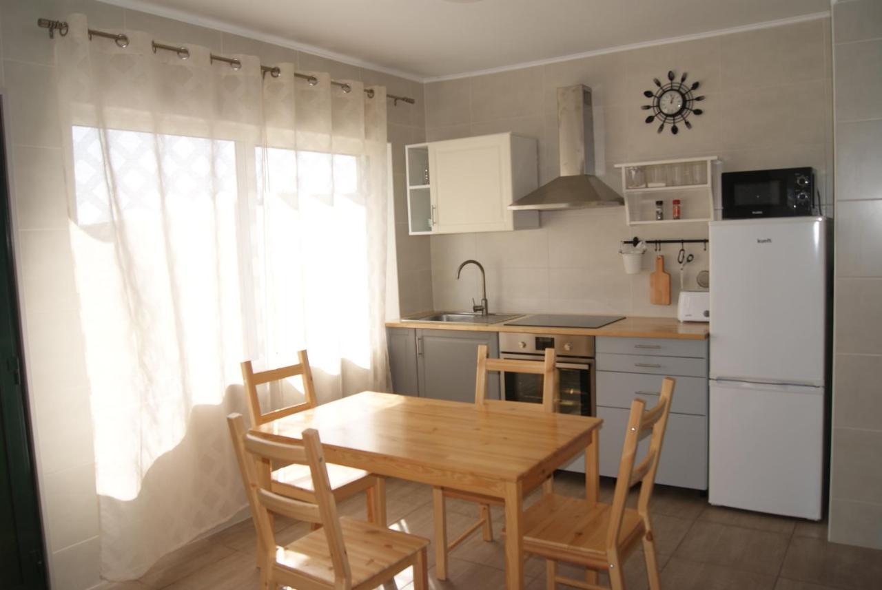 Apartamentos Praia Do Almoxarife Horta  Eksteriør billede