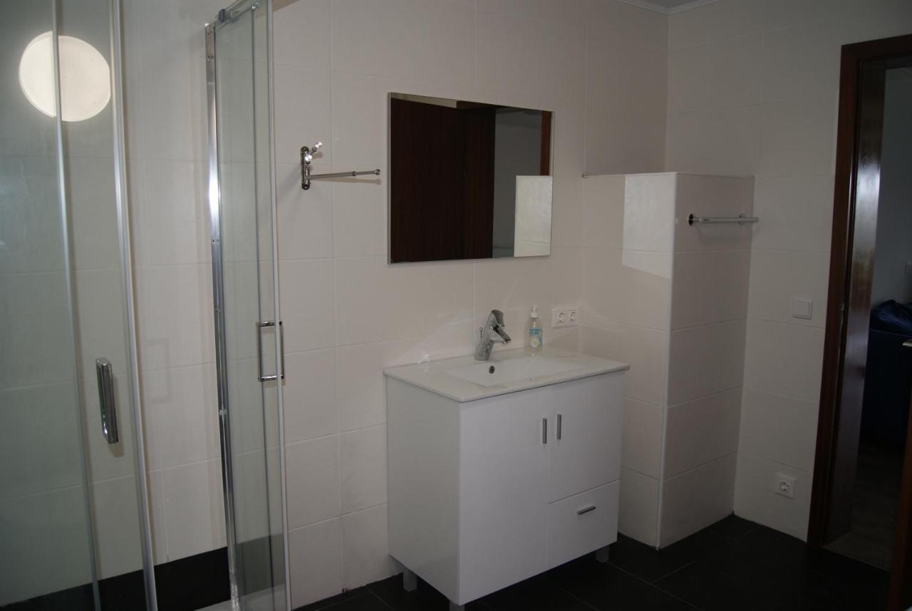 Apartamentos Praia Do Almoxarife Horta  Eksteriør billede