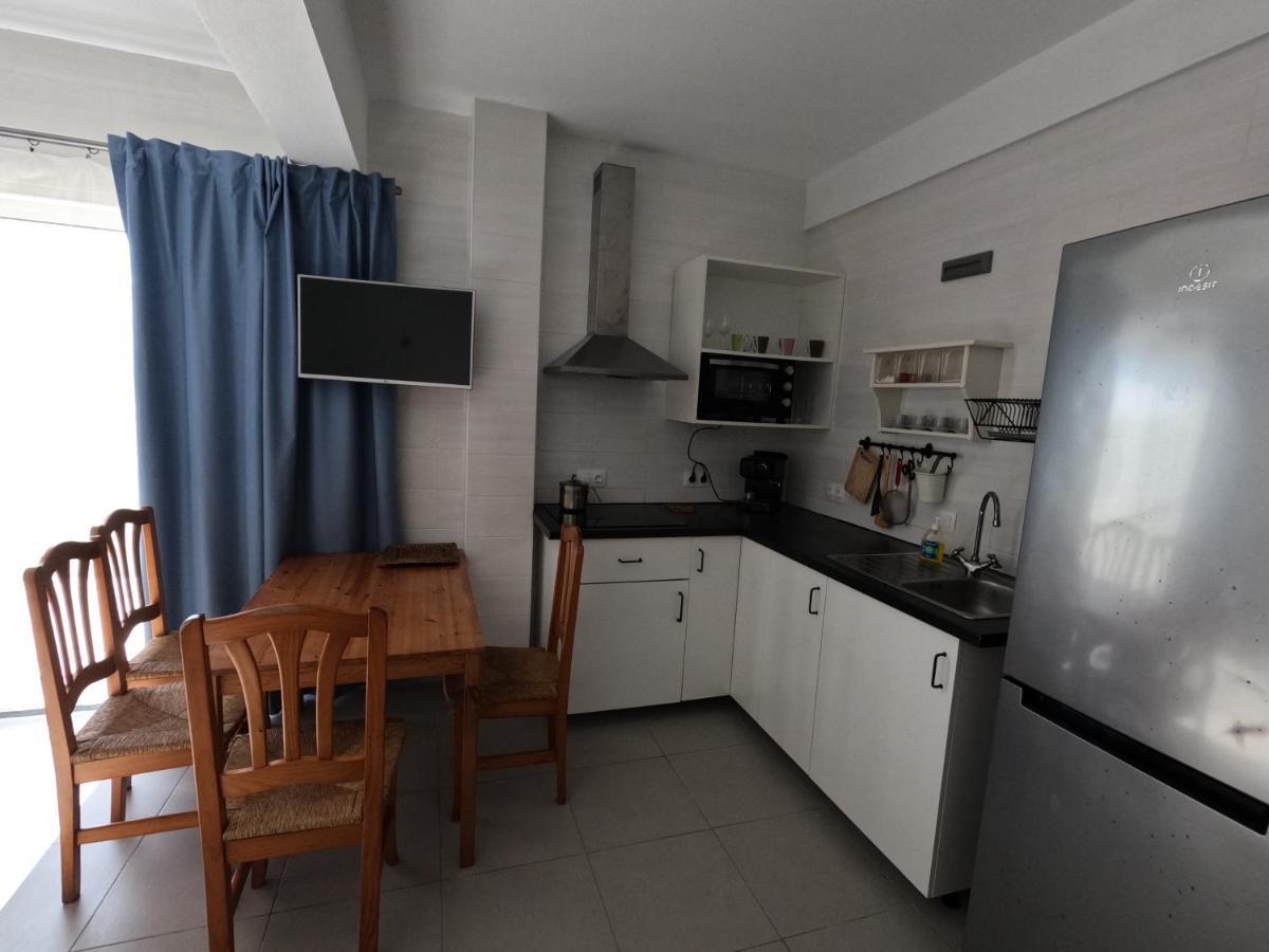 Apartamentos Praia Do Almoxarife Horta  Eksteriør billede